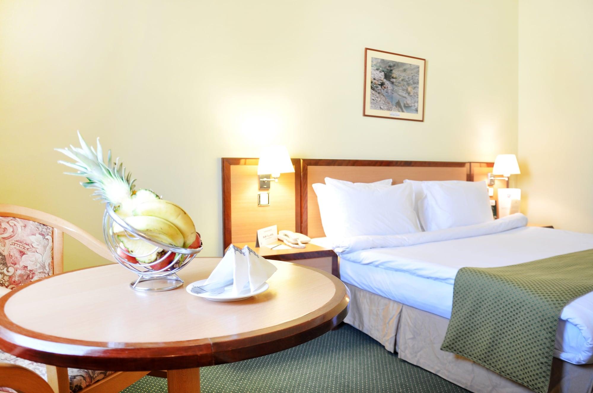 Best Western Sur Exterior photo