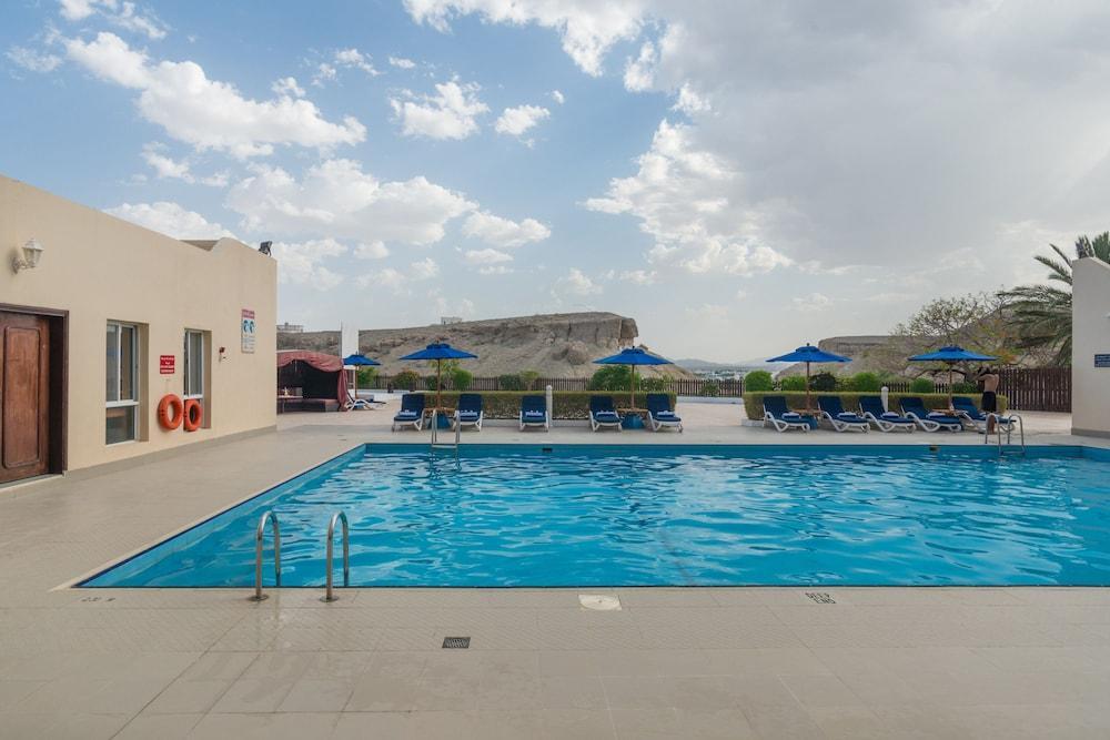 Best Western Sur Exterior photo