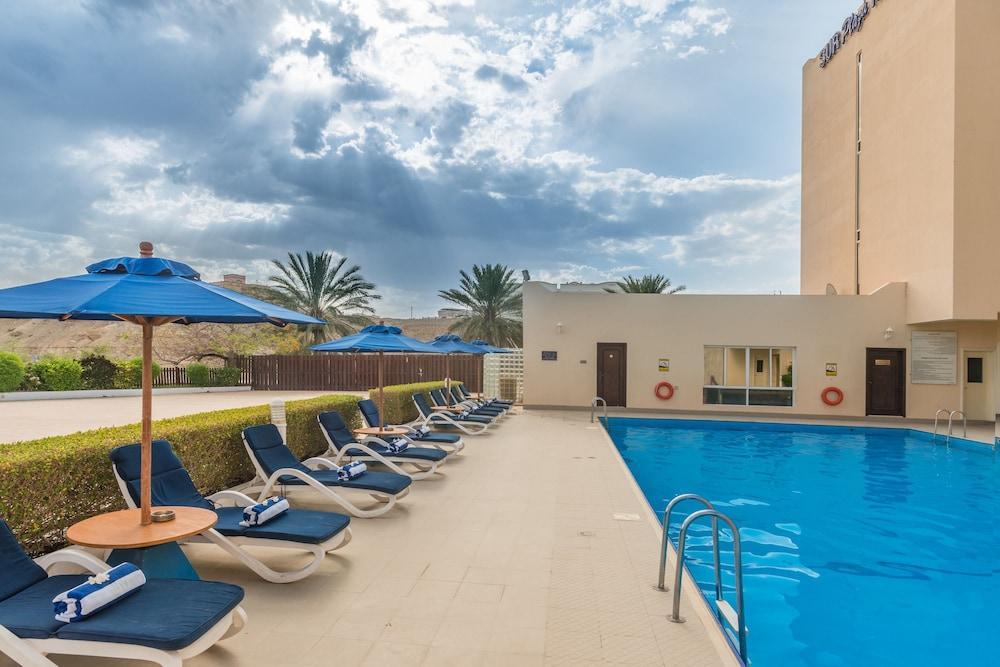 Best Western Sur Exterior photo